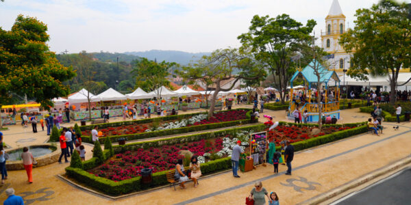 Feira da Mulher Empreendedora acontece de 10 a 12 de junho