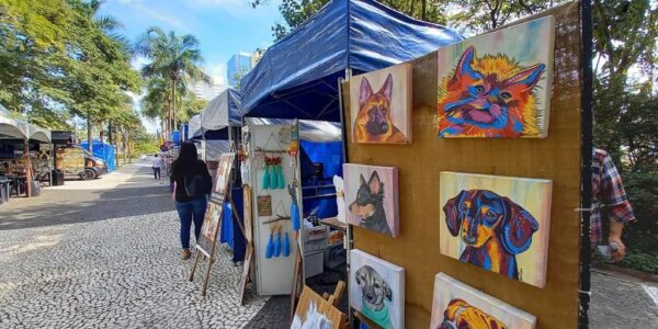 Essa semana tem feirinha na Praça Oiapoque