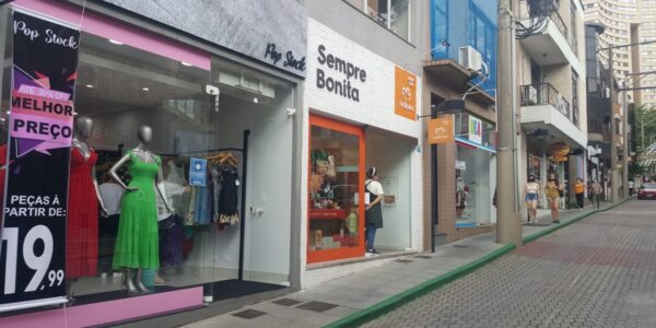 Confira os horários especiais dos shoppings de Alphaville e região