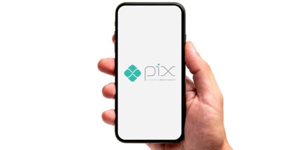 Pix Garantido: ainda em fase de testes, nova função permitirá que consumidores parcelem suas compras