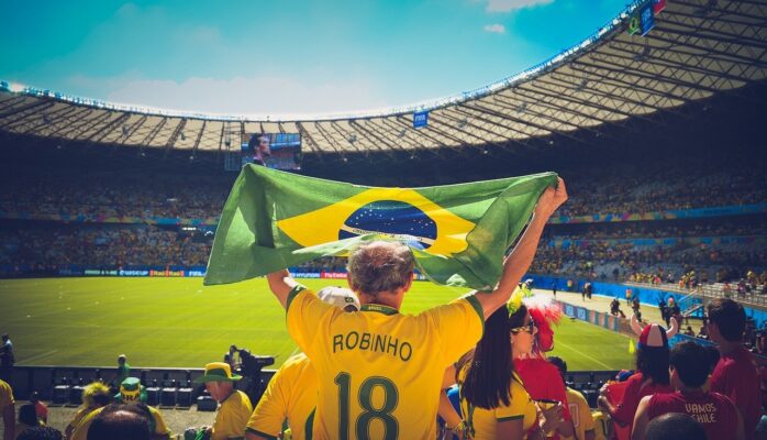 Fifa sorteia os grupos para Copa do Mundo. Brasil cai no Grupo G e deve estrear contra a Sérvia no dia 24/11