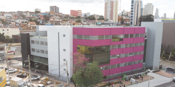 Polo de vacinação do Centro de Eventos é desativado