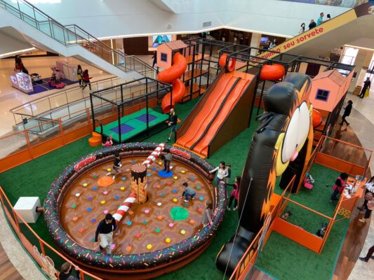 Parque do Garfield é a nova atração do Shopping Granja Vianna