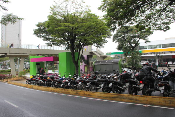 Alphaville ganha Espaço Motoboy, na Al. Tocantins