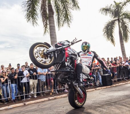 Barueri sedia show de acrobacias em prol da Apae neste domingo, dia 19