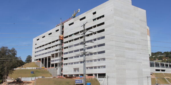 Obras do Hospital Regional de Barueri seguem avançando
