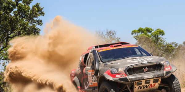 Equipe de Alphaville obtém excelentes resultados na trigésima edição do Rally dos Sertões