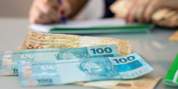 160 instituições participam de mutirão de negociação de dívidas