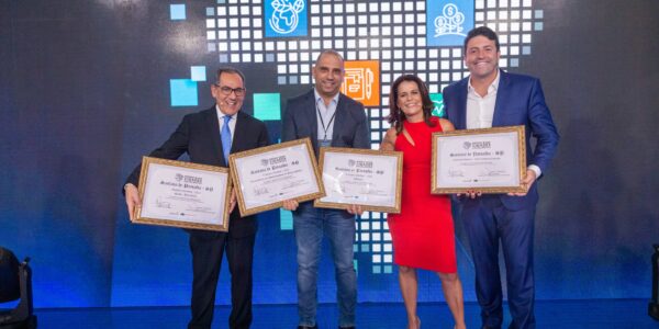 Santana de Parnaíba ganha prêmio como a melhor cidade paulista em educação e desenvolvimento econômico