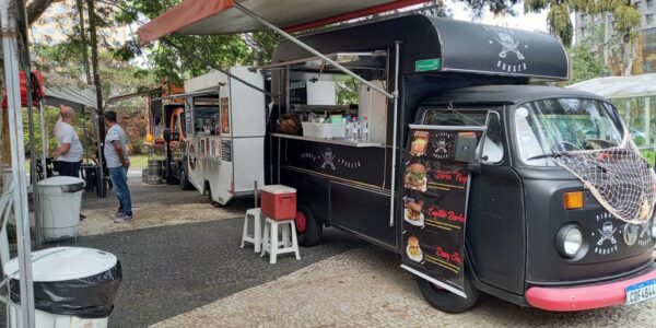 Feira de artesanato de Alphaville e Aldeia da Serra divulga programação de 2023