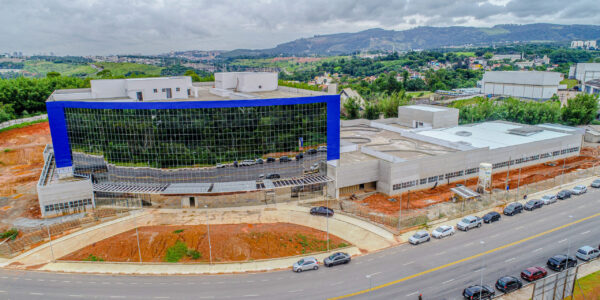 Obras do novo hospital de Santana de Parnaíba seguem em ritmo acelerado