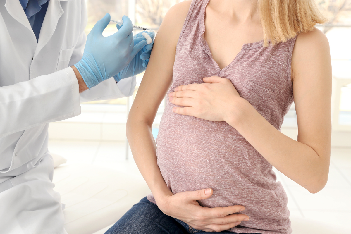 vacinação bivalente gestantes e puérperas Santana de Parnaíba Alphaville