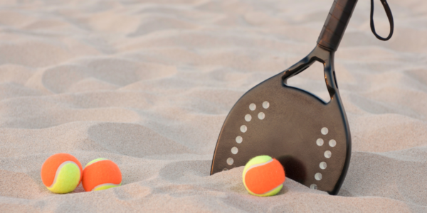 Jovens de Alphaville são destaque em torneio internacional de beach tennis