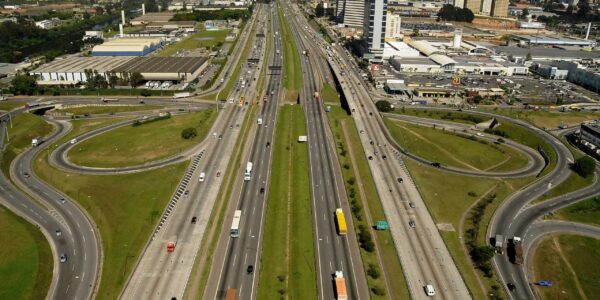Barueri segue trabalhando para amenizar os impactos das obras de melhoria no trânsito