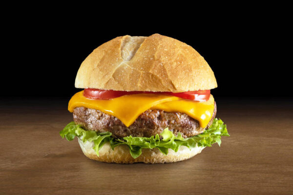 Dia Mundial do Hambúrguer: 26 dicas para você saborear o lanche neste 28 de maio em Alphaville