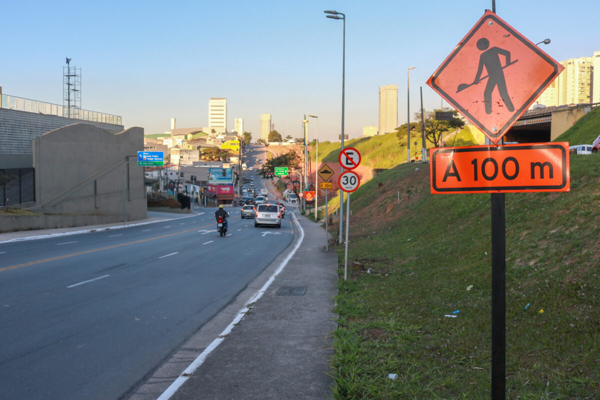 obras na Castello Branco Barueri Alphaville
