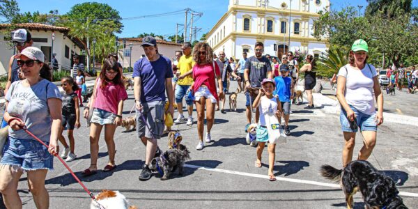 Cãominhada: Santana de Parnaíba adia evento para 3/9