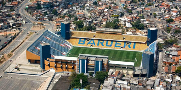 Empresa de presidente do Palmeiras vence licitação e deve gerenciar Arena Barueri por 35 anos