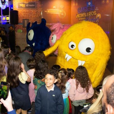 Chocomonstros, da Cacau Show, invadem Yupie Park em Barueri