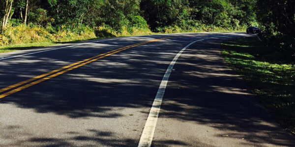 Trânsito: saiba como fazer o uso correto do acostamento