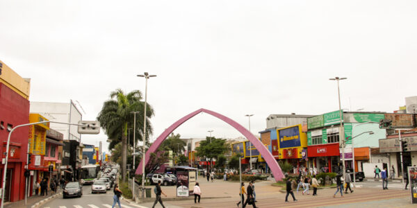 Barueri é a 2ª melhor cidade do Brasil para os negócios no comércio e serviços, aponta estudo