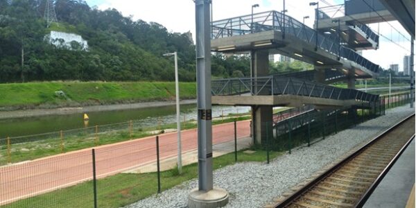 14 passeios gratuitos para visitar com as Linhas 8-Diamante e 9-Esmeralda