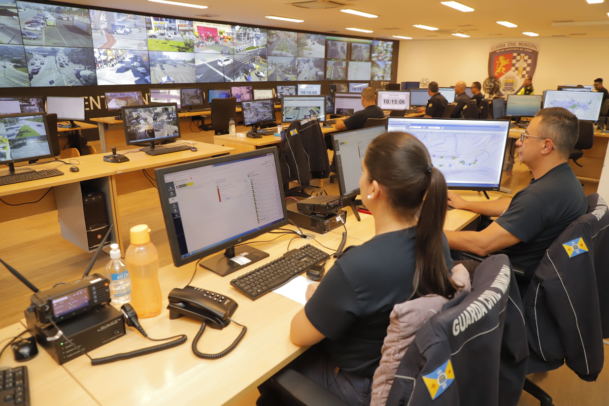 Programa City Câmeras é instituído em Barueri