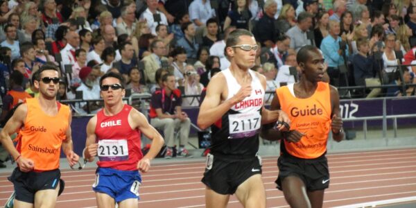 Carapicuíba recebe programa que capacita professores para ensinarem esportes paralímpicos