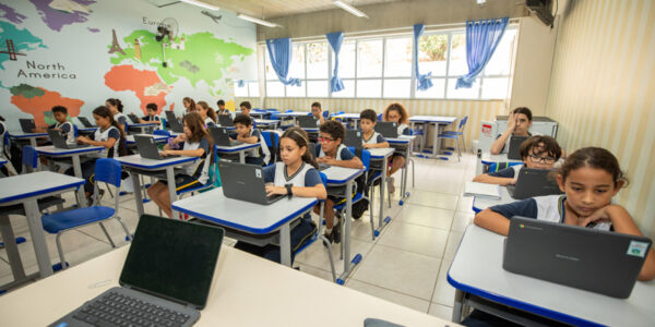 Santana de Parnaíba recebe Prêmio Excelência Educacional