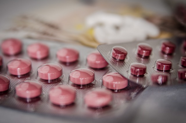 Medicamentos terão reajuste de até 5,06% em 2025
