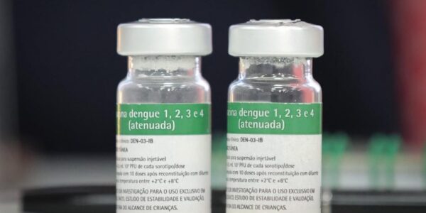 Vacinação da Butantan-DV contra dengue é suspensa temporariamente
