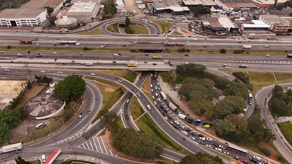Trevo de Alphaville terá intervenções a partir desta segunda, 27