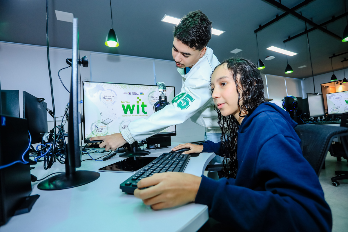 Sala Maker é inaugurada na Fábrica de Programadores